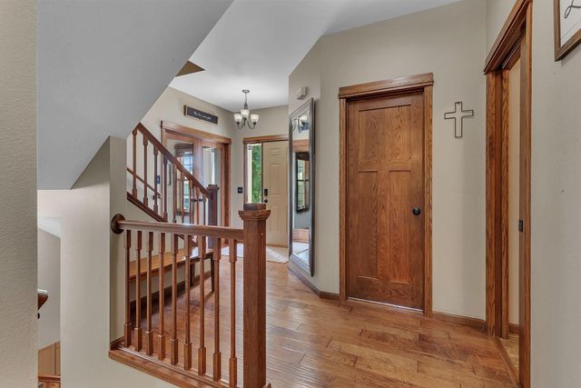 1100 Madison Court, Sartell, MN 56377