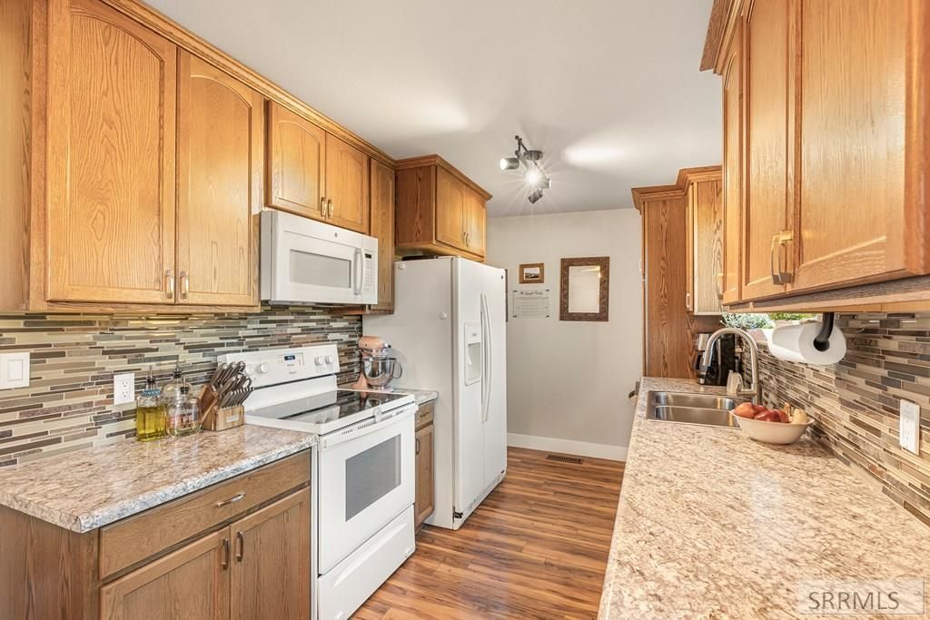 Image 18 of property listing at 605 Melrose Drive, Idaho Falls, ID 83401