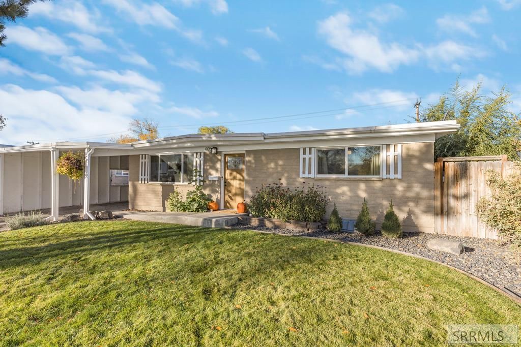 Image 2 of property listing at 605 Melrose Drive, Idaho Falls, ID 83401