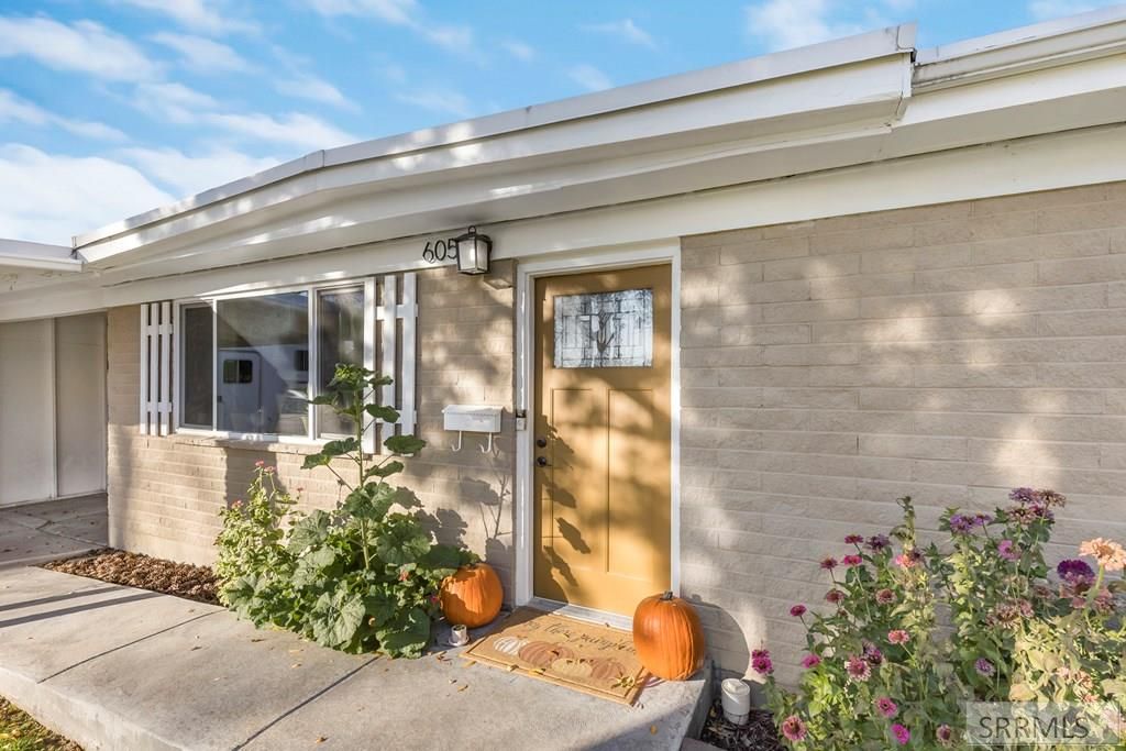 Image 7 of property listing at 605 Melrose Drive, Idaho Falls, ID 83401