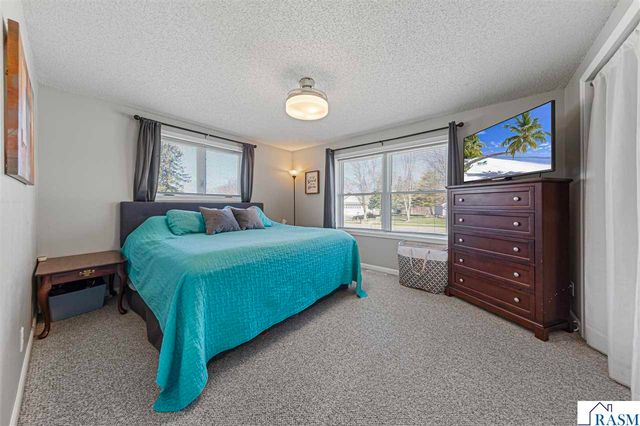 549 Marie Lane, North Mankato, MN 56003