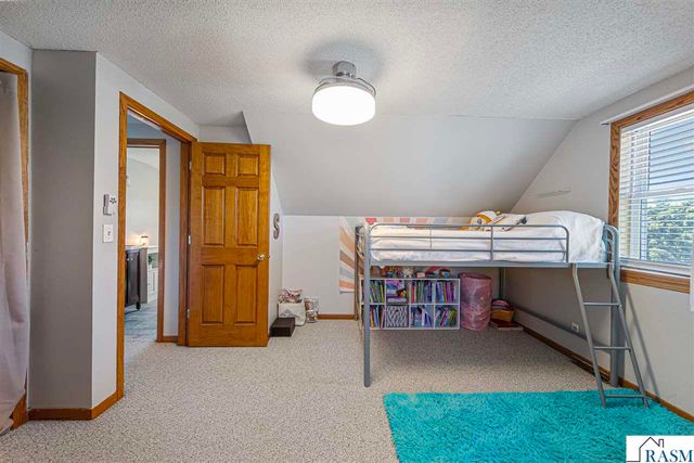 549 Marie Lane, North Mankato, MN 56003