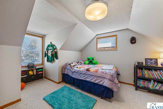 549 Marie Lane, North Mankato, MN 56003