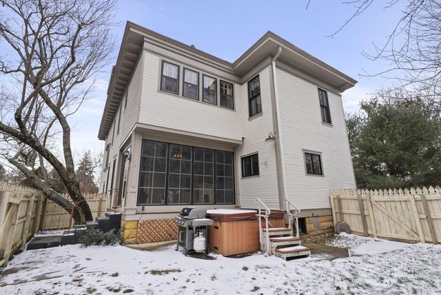 759 Lincoln Avenue, Lancaster, OH 43130