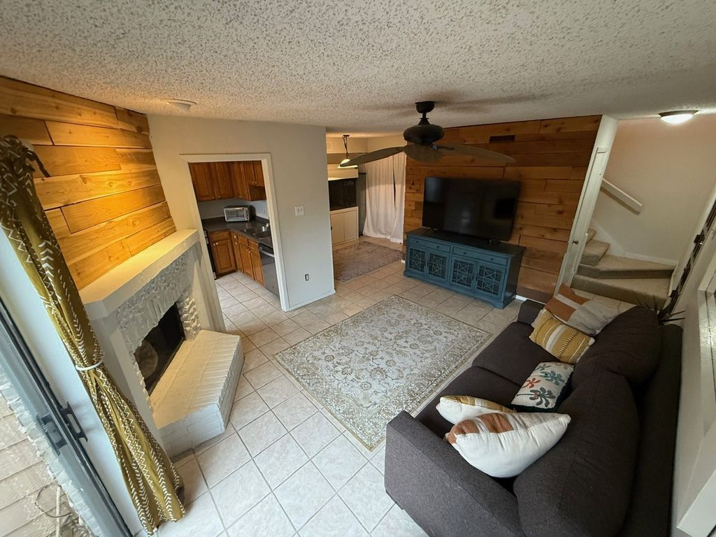 5626 Preston Oaks Road 4A, Dallas, TX 75254