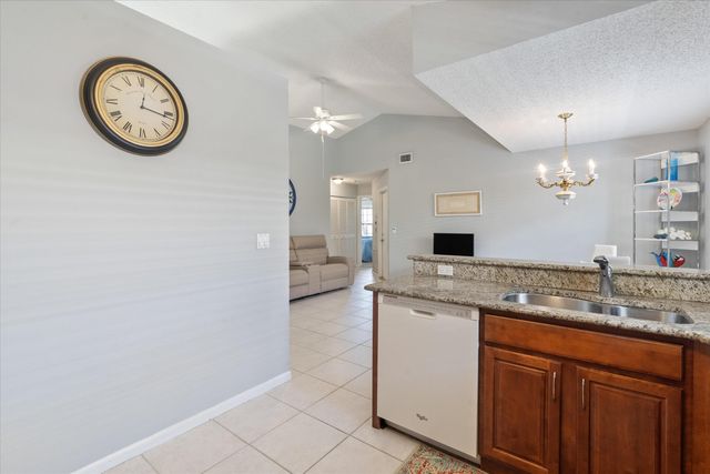 4781 Brighton Lakes Boulevard, Boynton Beach, FL 33436