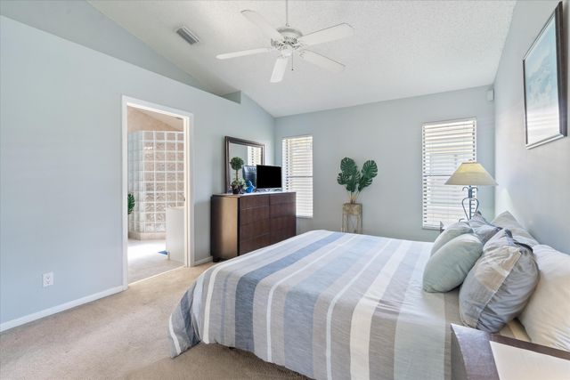 4781 Brighton Lakes Boulevard, Boynton Beach, FL 33436