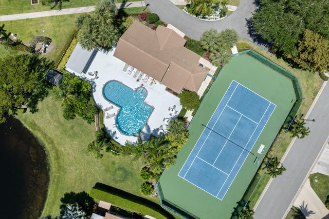 4781 Brighton Lakes Boulevard, Boynton Beach, FL 33436