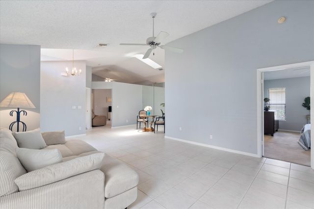 4781 Brighton Lakes Boulevard, Boynton Beach, FL 33436