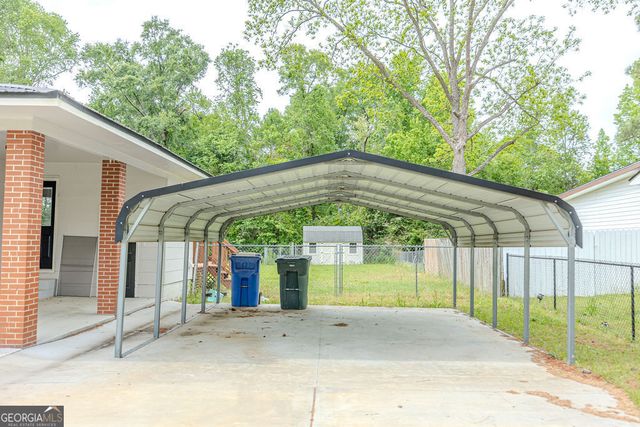 107 Lassiter Drive, Dublin, GA 31021