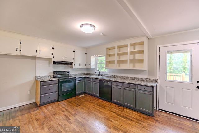 107 Lassiter Drive, Dublin, GA 31021