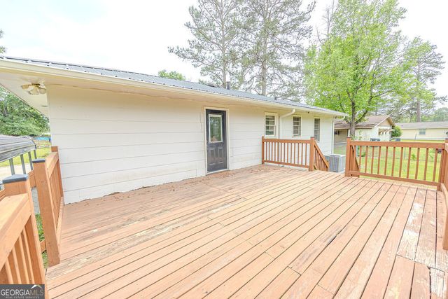 107 Lassiter Drive, Dublin, GA 31021