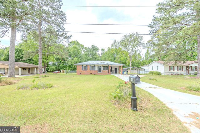 107 Lassiter Drive, Dublin, GA 31021