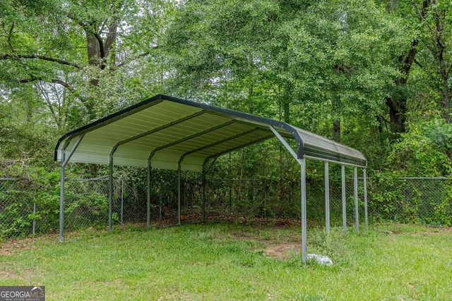 107 Lassiter Drive, Dublin, GA 31021