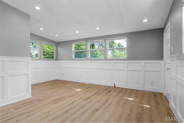 416 Midlothian Road, St Louis, MO 63137