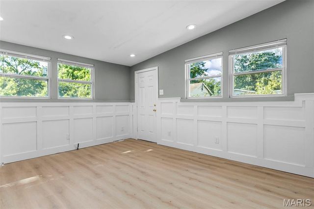 416 Midlothian Road, St Louis, MO 63137