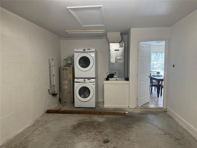 5730 NE 33RD STREET, Silver Springs, FL 34488