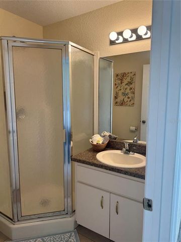 5730 NE 33RD STREET, Silver Springs, FL 34488