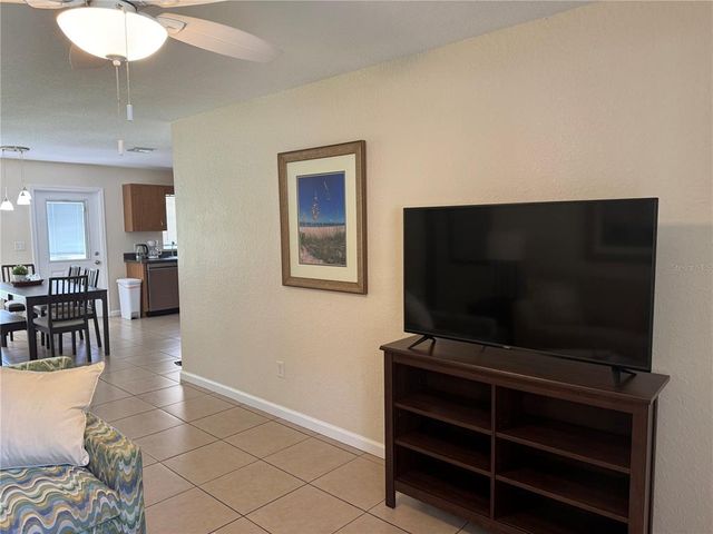 5730 NE 33RD STREET, Silver Springs, FL 34488