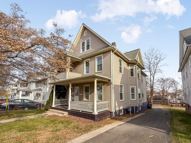 634 High Street 2, Middletown, CT 06457