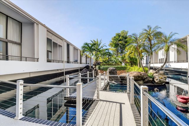 3589 S Ocean Boulevard 609, South Palm Beach, FL 33480