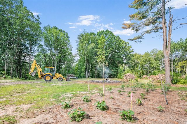 8558 Monterey Dr, Evart, MI 49631