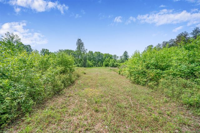 8558 Monterey Dr, Evart, MI 49631