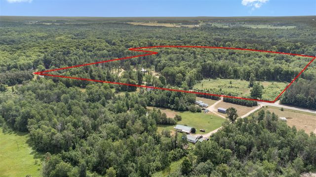 8558 Monterey Dr, Evart, MI 49631