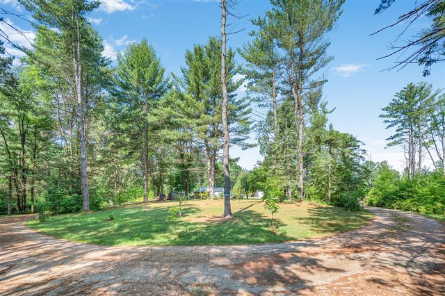 8558 Monterey Dr, Evart, MI 49631