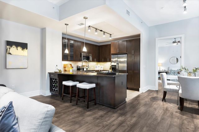 101 Colorado ST 2701, Austin, TX 78701