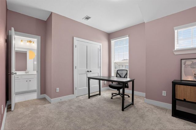17722 Tree Of Heaven, Conroe, TX 77385