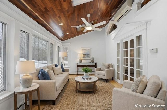 47 Collins St 50, Danvers, MA 01923