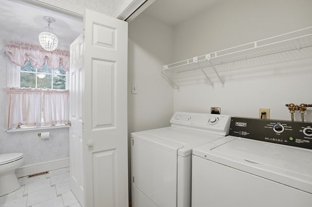 47 Collins St 50, Danvers, MA 01923