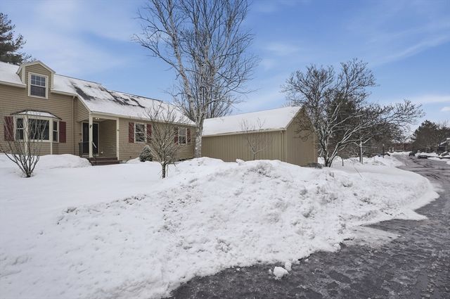 47 Collins St 50, Danvers, MA 01923