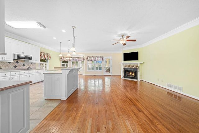 166 Knox Circle, Lavonia, SC 30553