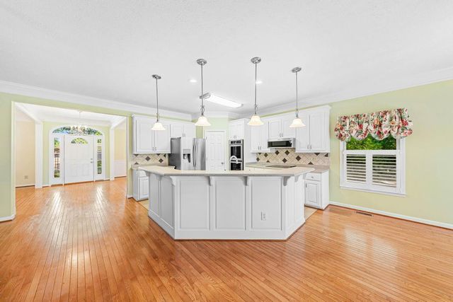 166 Knox Circle, Lavonia, SC 30553