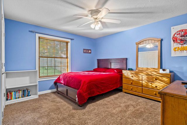 717 North Milton Drive, Nixa, MO 65714