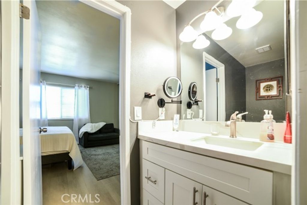 2001 S Campus Ave. 7F, Ontario, CA 91761