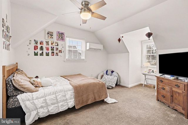 337 ECKMAN RD, Lancaster, PA 17603