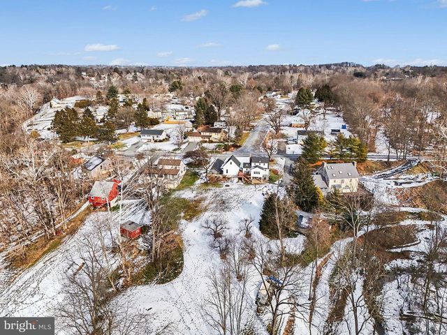 337 ECKMAN RD, Lancaster, PA 17603