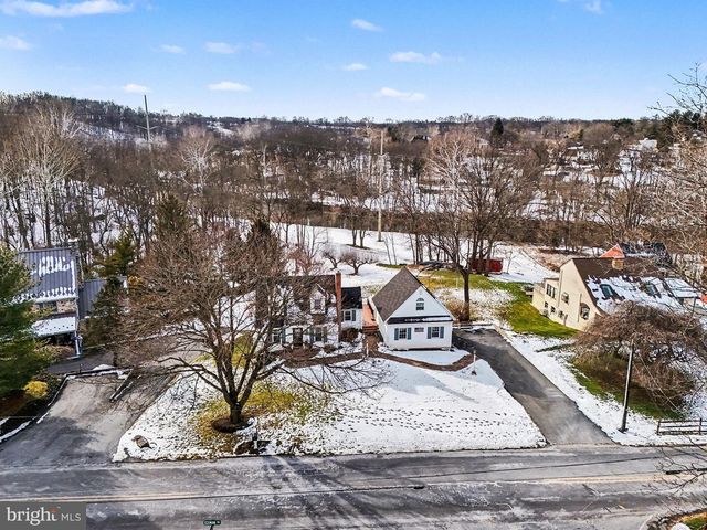 337 ECKMAN RD, Lancaster, PA 17603