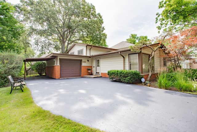 1133 KENTON Road, Deerfield, IL 60015