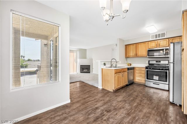 5710 East Tropicana Avenue 2073, Las Vegas, NV 89122