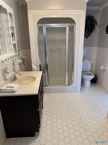 402 Gilmore Street, Huntsville, AL 35758