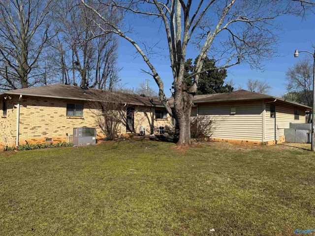 402 Gilmore Street, Huntsville, AL 35758