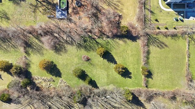 6125 E Edgewood Avenue, Indianapolis, IN 46237