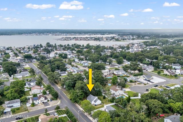 28 Brand Road, Toms River, NJ 08753