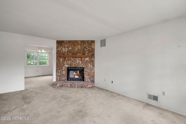 28 Brand Road, Toms River, NJ 08753