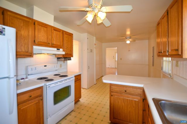 1646 MERIDIAN ST, Charlottesville, VA 22902