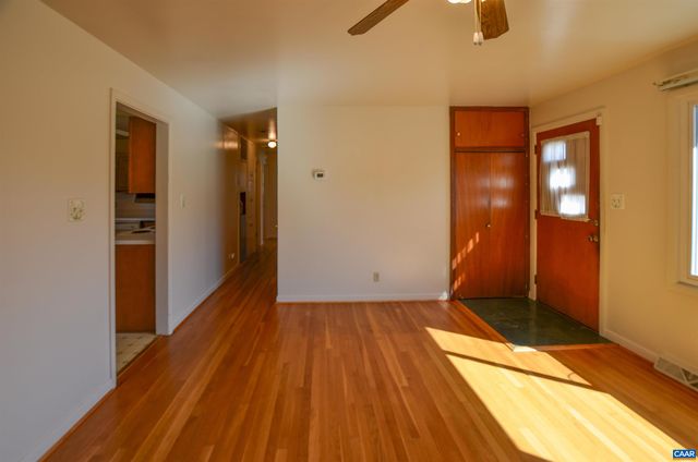 1646 MERIDIAN ST, Charlottesville, VA 22902